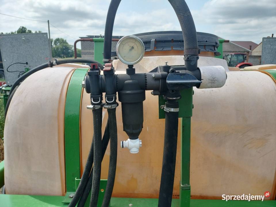 Opryskiwacz amazone 12m nieuszkodzony łódzkie Nagórki sprzedam