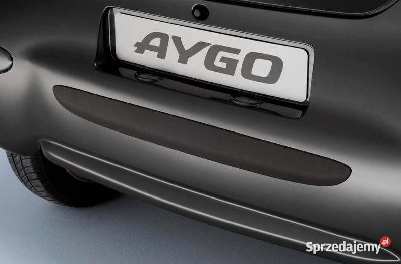 TOYOTA Aygo Listwa ochronna nakladka zderzak tyl dolnośląskie Kąty Wrocławskie
