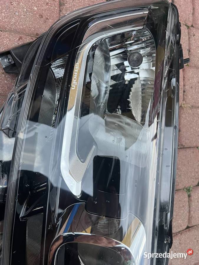 Lampa reflektor Citroen Berlingo 90146120 Rymanów