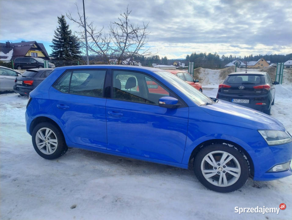koda Fabia Lift10 95 III 2014 niebieski Fabia Harklowa