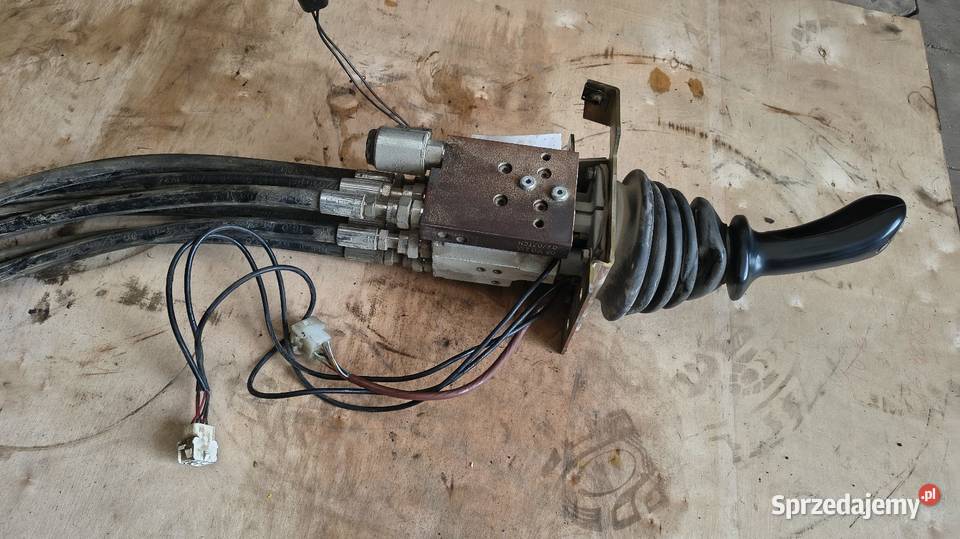 Joystick VOLVO 08350640L Staszów