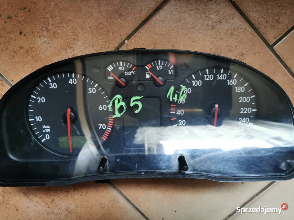 LICZNIK ZEGARY VW PASSAT B5 16 3B0919861B Margonin