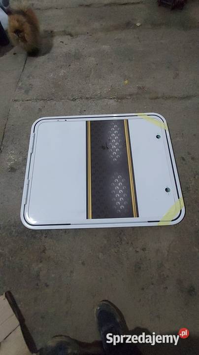 Kamper drzwi go garażu Kampery Jelenia Góra