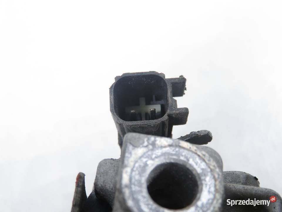 KOMPRESOR KLIMATYZACJI FORD FOCUS MK3 III 15 osobowe Kompresory klimatyzacji