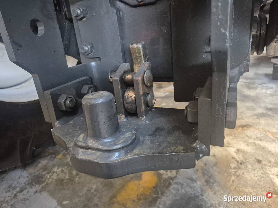 Zaczep dolny hitch automatyczny do ciągnika Turek sprzedam