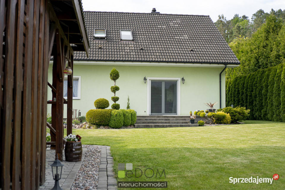 Sprzedaż domu wolnostojącego Łupowo 16006m2 8121zł/m2