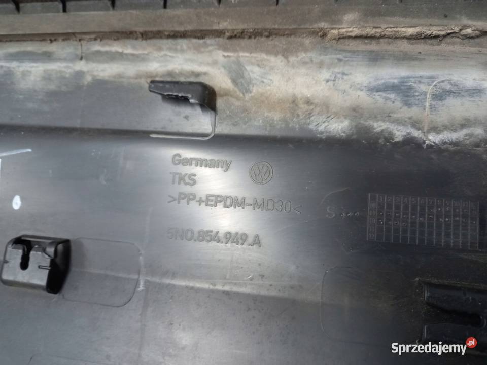 LISTWA NAKŁADKA DRZWI LEWY TYŁ 5N0854949A VW Kielce