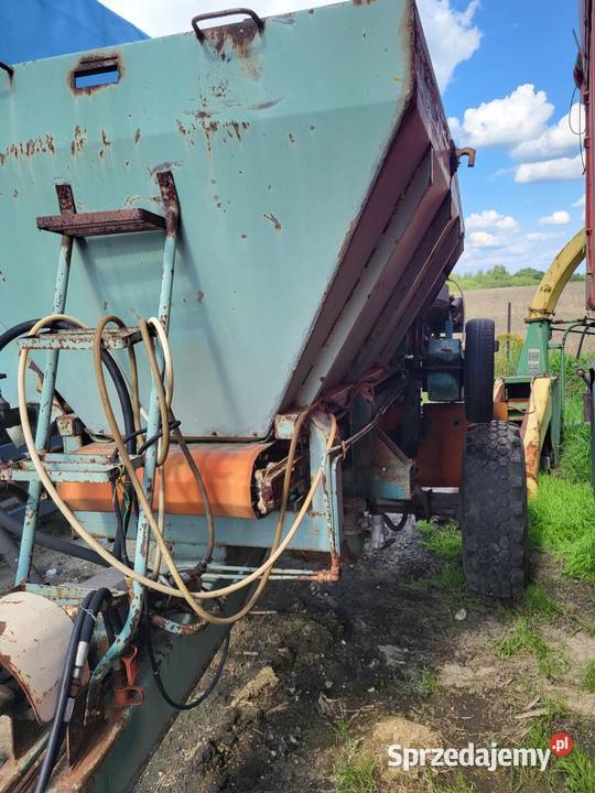 Rozsiewacz nawozów Fortschritt D038 nieuszkodzony Łącznik