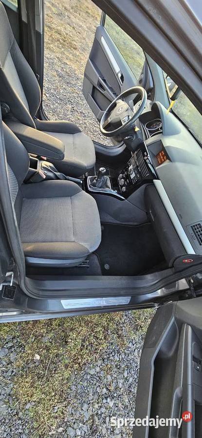 Opel Astra H kombi Poznań