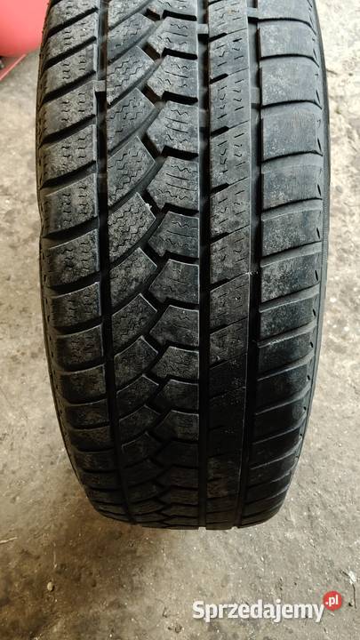 Opony 21560 R17 4 sztuki Samochodowe Narol