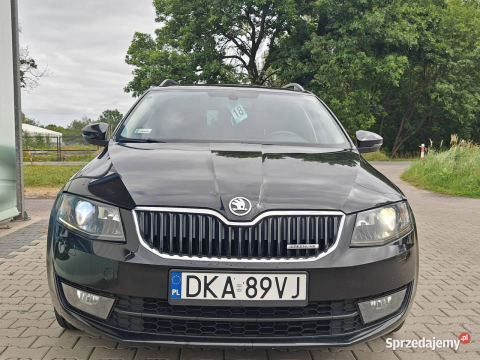 koda Octavia III 2013 światła do jazdy dziennej Karczew sprzedam