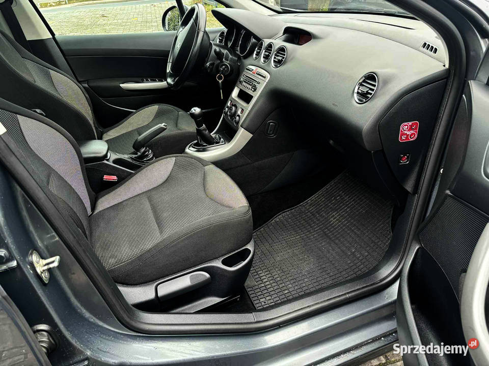 Samochód Peugeot 308 SW manualna Czarnków