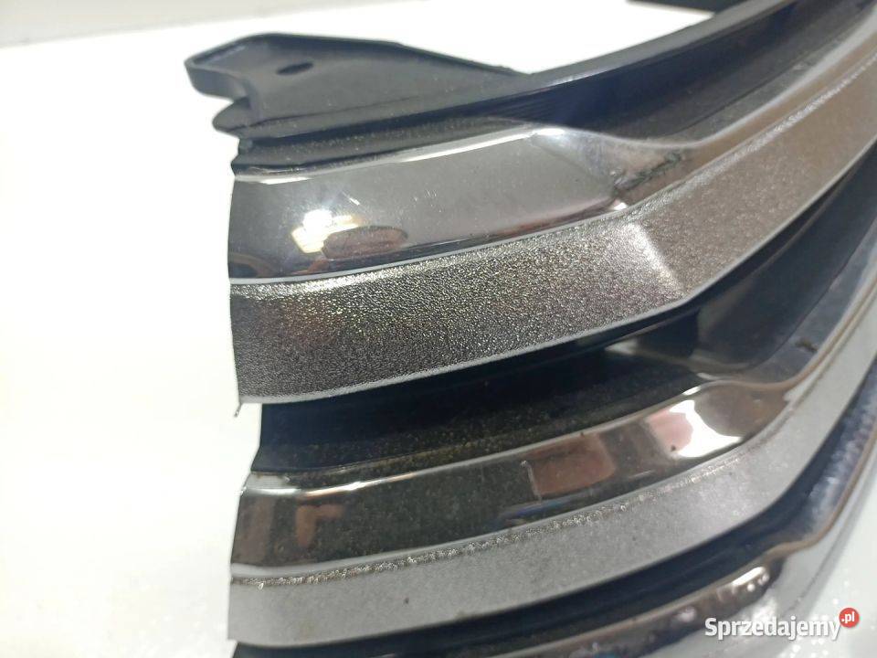 Toyota Hilux N120 VIII 15 ATRAPA GRILL WADA osobowe świętokrzyskie