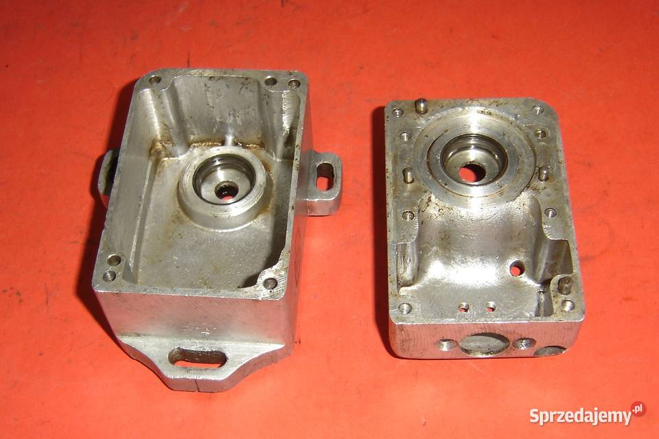 unak AWO iskrownik obudowa ZS 3 komplet ŁADNA Wrocław