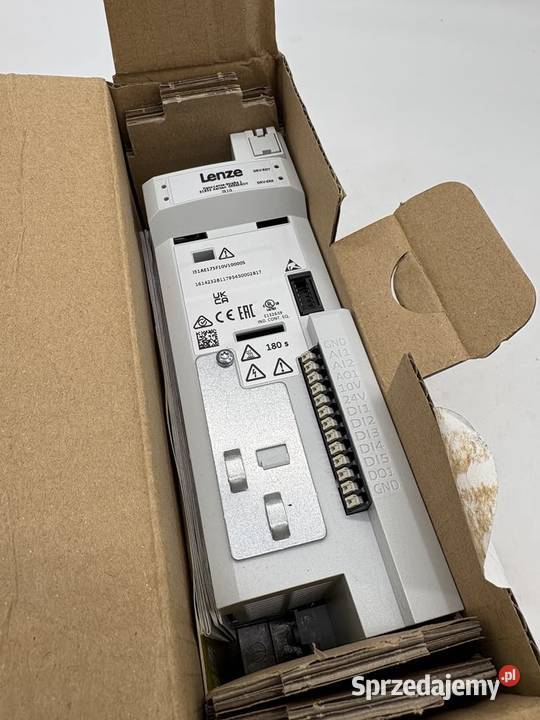 Lenze i510 I51AE175F10V10000S 075kW Inverter