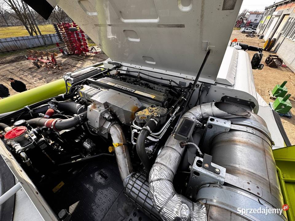 KOMBAJN CLAAS LEXION 760 Z HEDEREM VARIO Kielce