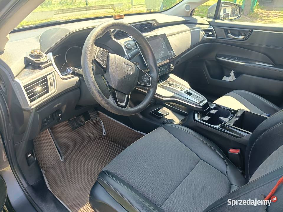 Honda Clarity 15 212 Plugin Hybrid 230 V eCVT 1498cm3