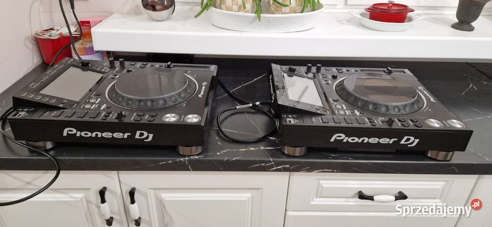 Dwa Pioneer cdj 2000 Nexus 2 cdj nxs2 nie cdj Olsztyn sprzedam