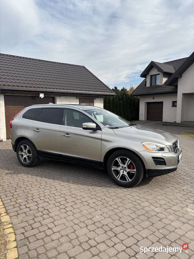Volvo XC60 30T 304 LPG Napęd AWD 4x4 kamera cofania lubelskie Niemce sprzedam