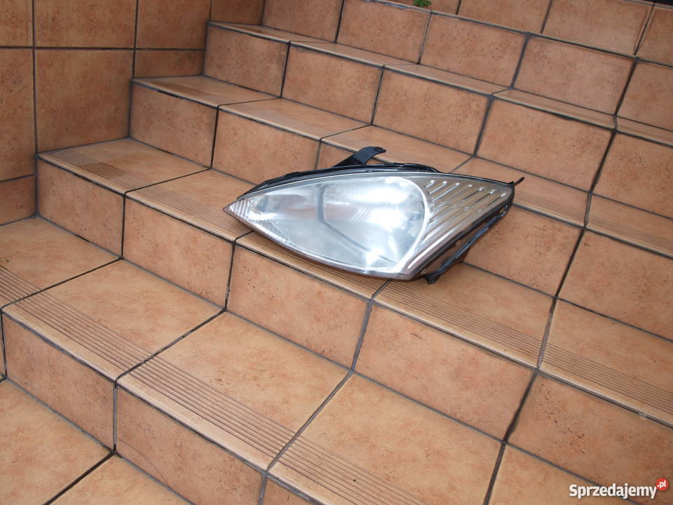 Ford Focus lampa lewa przód nowa 1998 2002r Oświetlenie wielkopolskie Kalisz