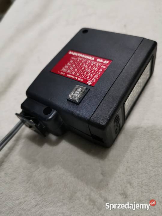 Lampa błyskowa Elektronika FZ27 Grudziądz