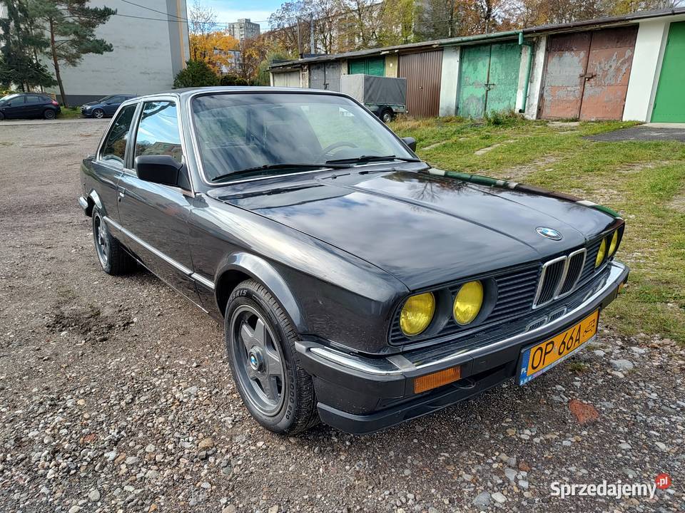 Bmw e30 320 1984r Coupe 20 Benzyna odnowiony 208000km Będzin