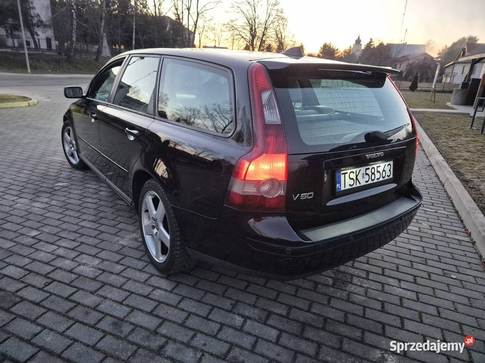Volvo v50 doinwestowane Serokomla