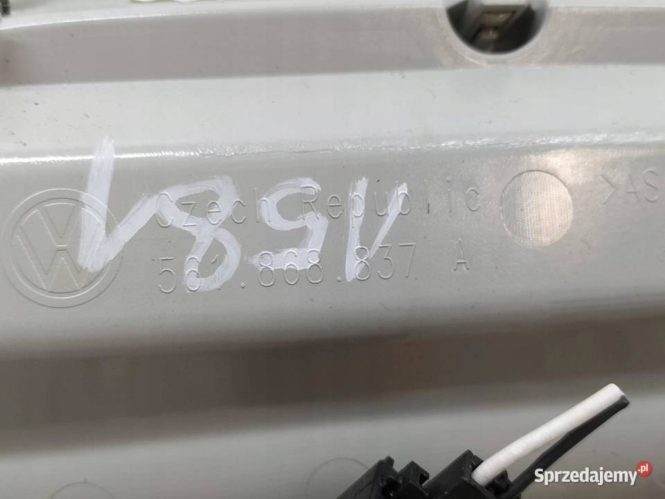 LAMPKA PODSUFITKI SCHOWEK NA OKULARY USA VW świętokrzyskie