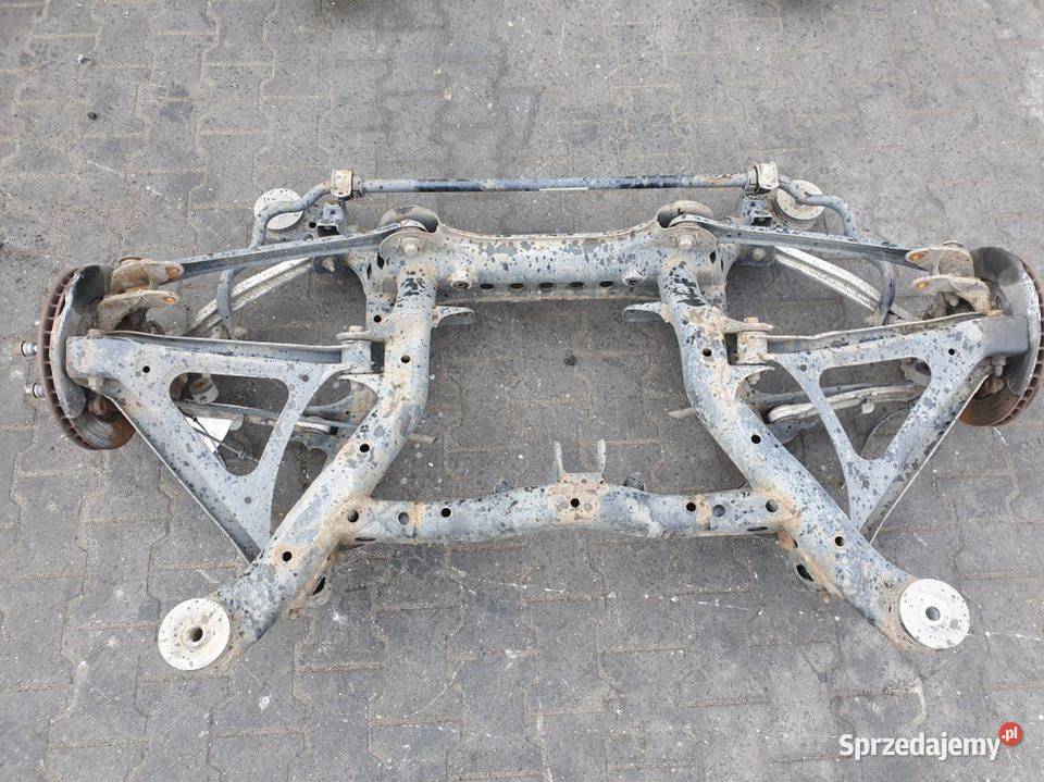 BELKA SANKI TYŁ VOLKSWAGEN TOUAREG