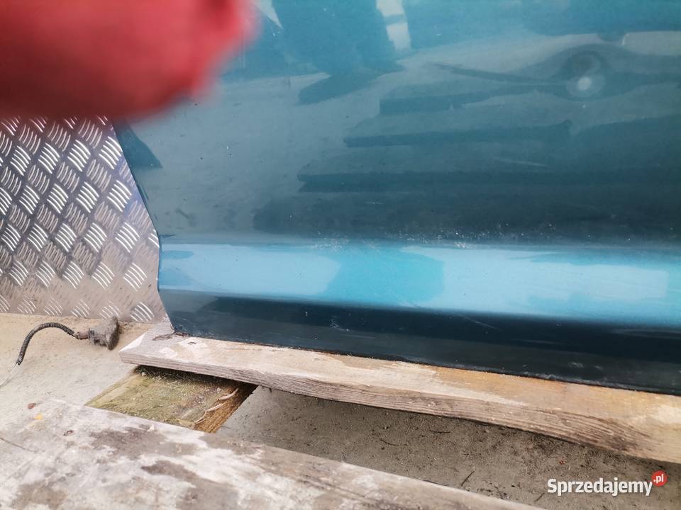 Drzwi Lewy Tył Volkswagen Touran Pogorzelec sprzedam