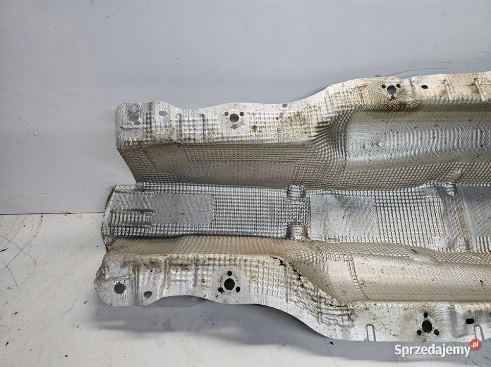 OSŁONA TERMICZNA TUNELU AUDI A3 8V VOLKSWAGEN Przystajń