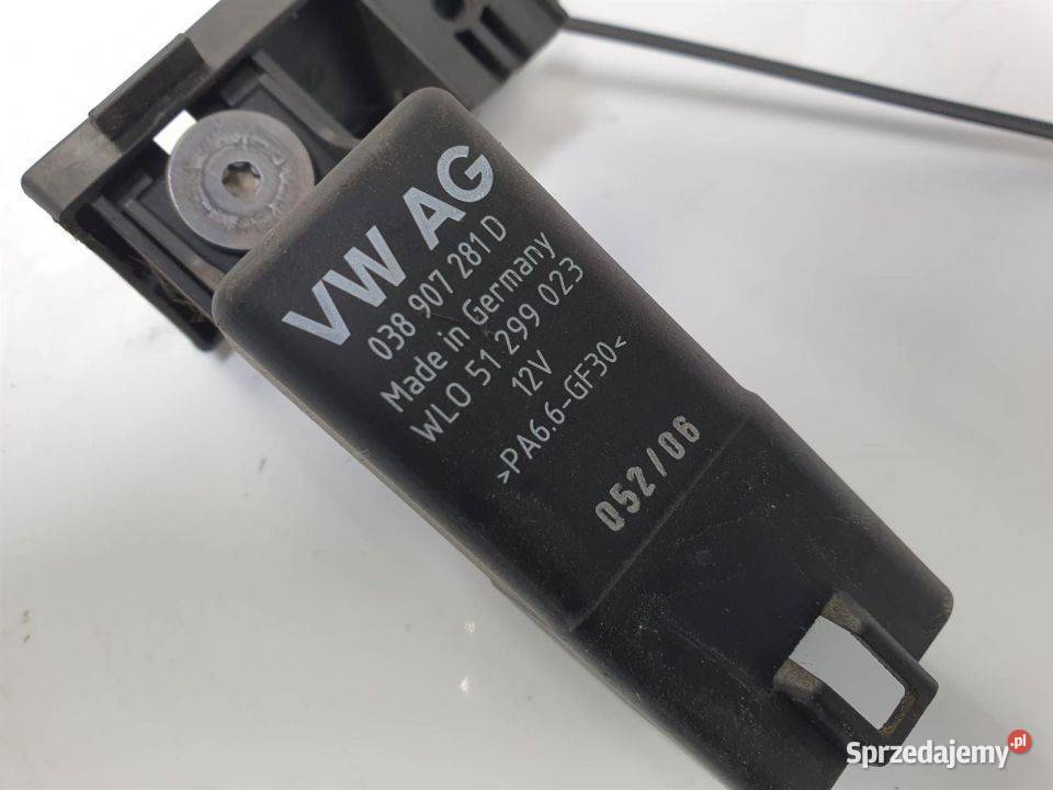 PRZEKAZNIK VOLKSWAGEN TOURAN 038907281D osobowe Pozostałe
