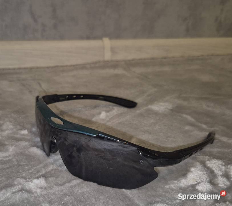 Okulary przeciwsłoneczne chłopiec 3 Dla mężczyzn Łódź sprzedam