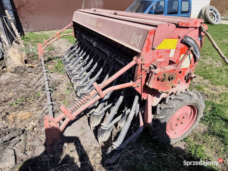 Siewnik zbożowy 3m Hassia DKL300 Kongskilde Wierzchowina sprzedam