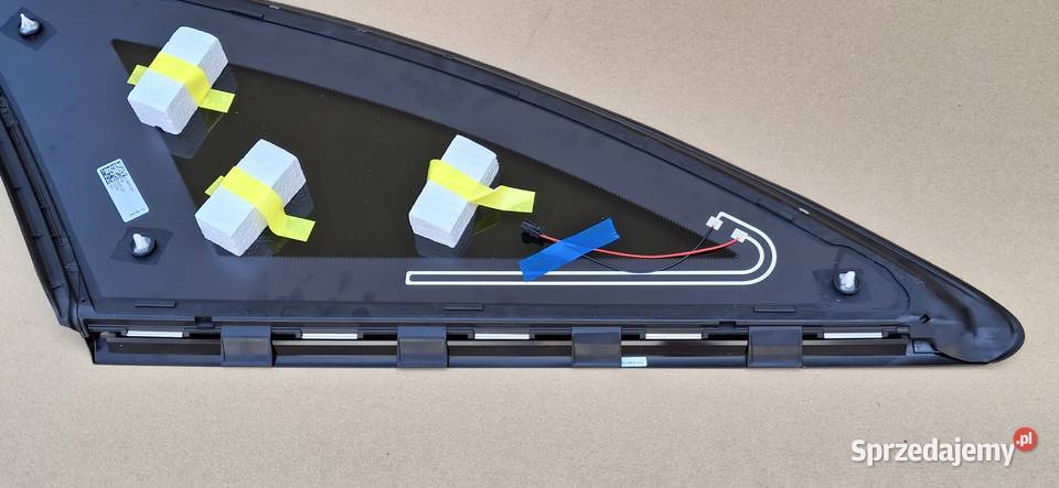 MERCEDES EKLASA W214 SZYBA PRAWY TYŁ PRAWA TYLNA Bieleń