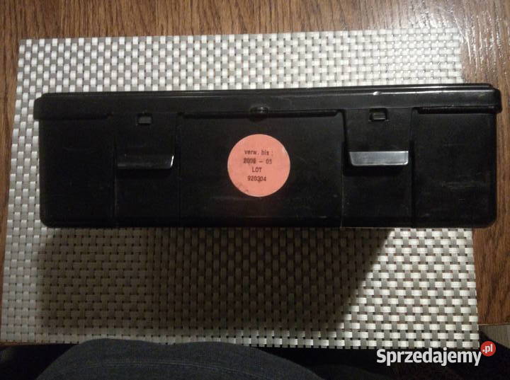 Apteczka Mercedes w107 oryginał Ostrów Wielkopolski sprzedam