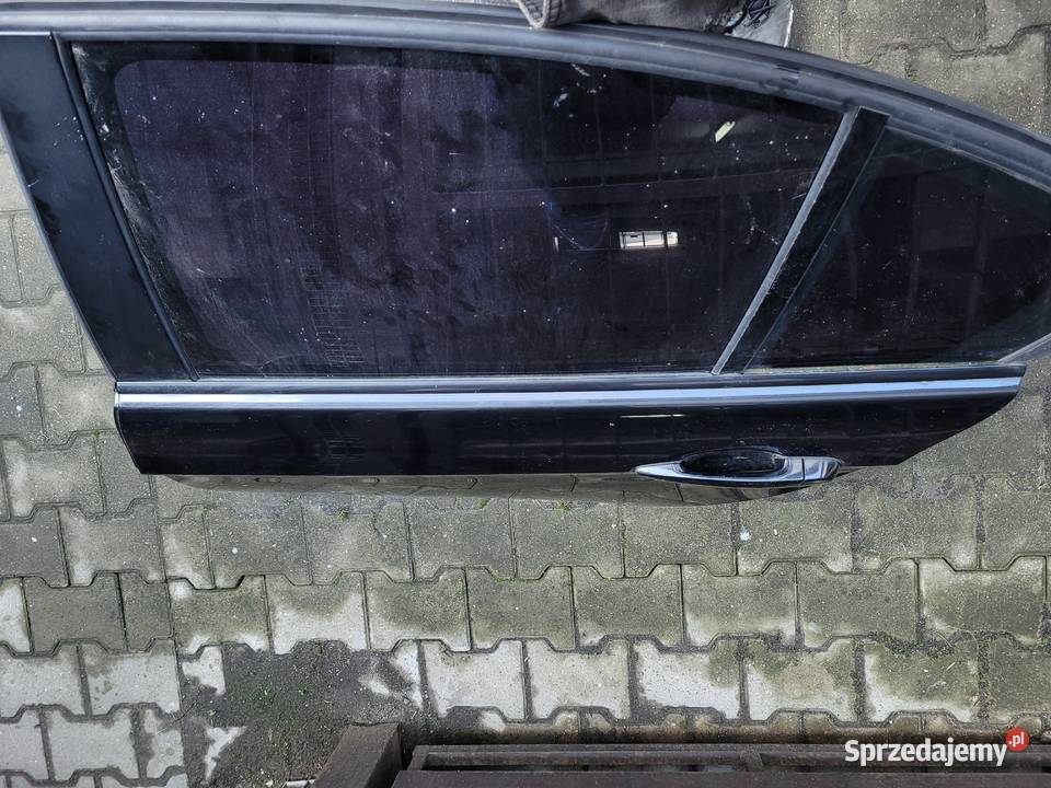 drzwi lewy tył kierowcą e90 czarne Lublin sprzedam