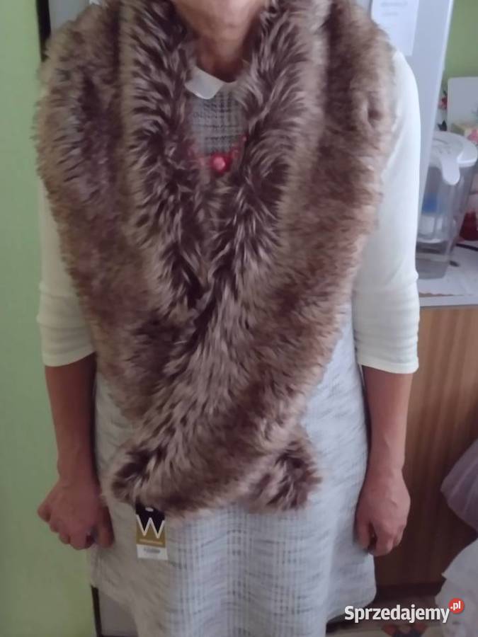 Wytworny FUTRZANY KOŁNIERZszal futerkoetolaNOWY