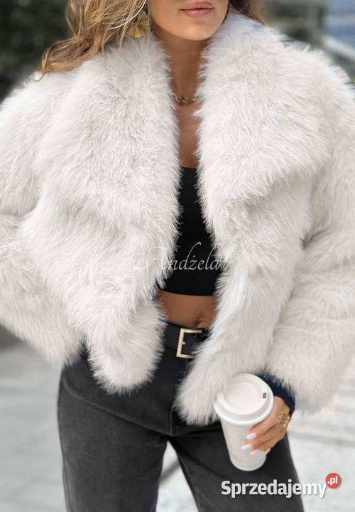 Biala kurtka puchowa Kwidzyn