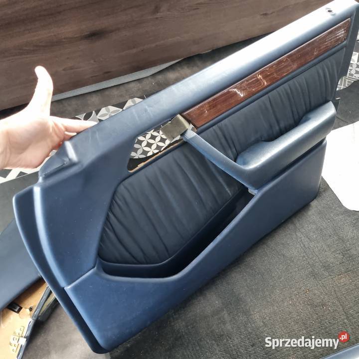 Klapa tył MErcedes sedan W124 888 berryl ZERO osobowe podkarpackie Łańcut