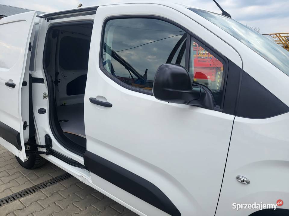Samochód Toyota Proace City wspomaganie kierownicy Dąbrowa Tarnowska