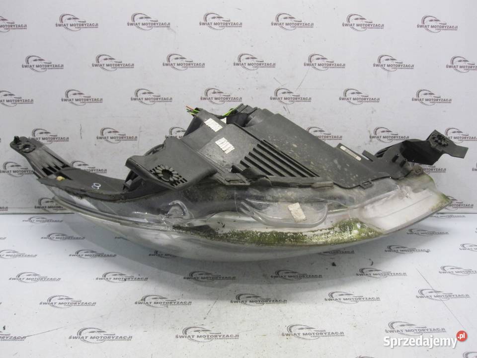 CITROEN C3 II 12r lampa lewa przód 9673814980 Lampy przednie