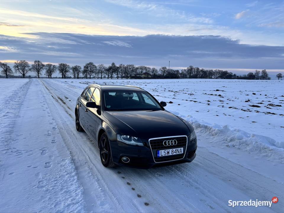Audi A4 B8 2010r 20TDI 237 Piaski