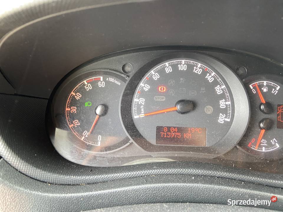 Sprzeda samochód dostawczy diesel sprzedam