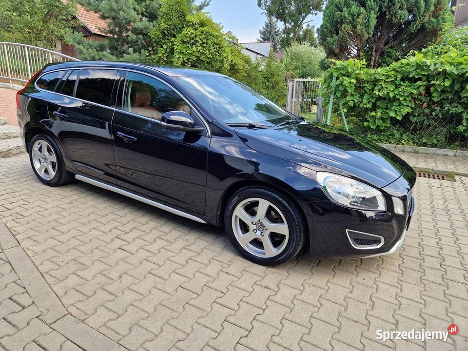 Volvo Volvo V60 20 D3 163 SUMMUMSalon Polska Stary Sącz sprzedam