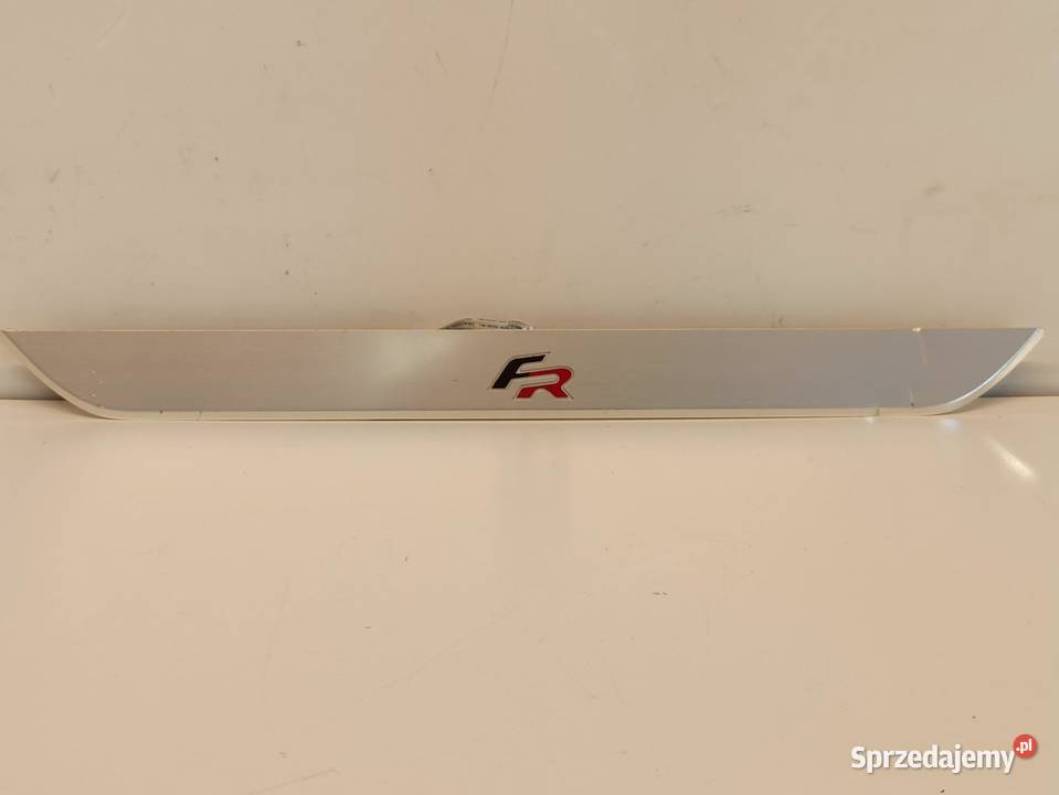 SEAT LEON III LISTWA PROGOWA LED 5F4947417A dolnośląskie sprzedam