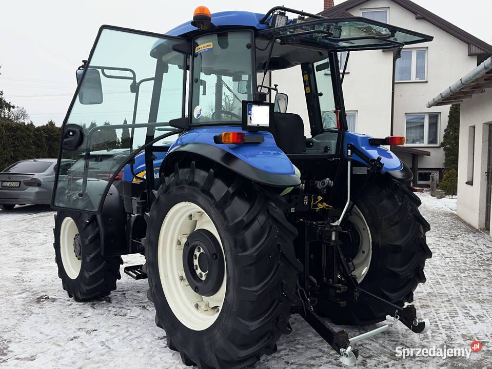 Ciągnik Holland TD5030 20101włPneumatykaTD80 łódzkie