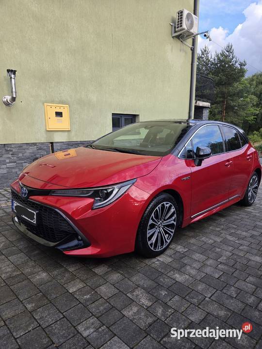 TOYOTA CAROLLA 18 HYBRYDA nieuszkodzony Poręba