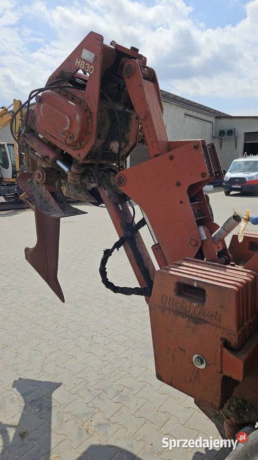 Pługoukładacz wibropług Ditch Witch 8020 1895h Sochaczew