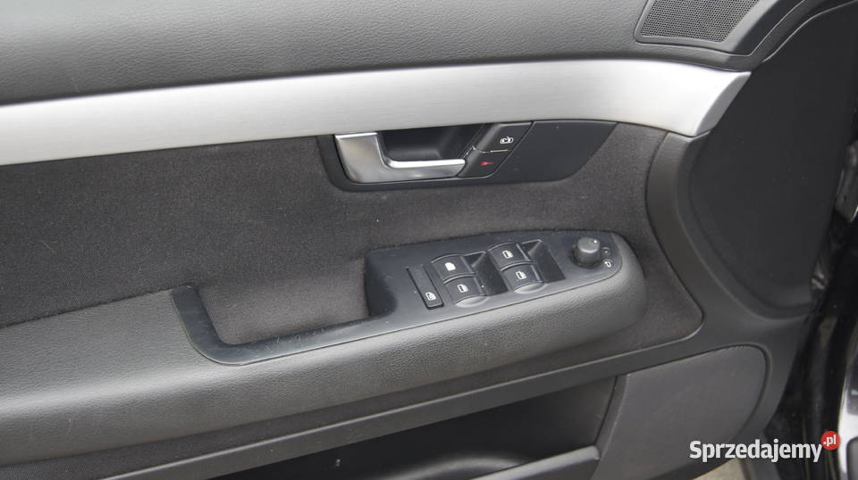 Ładne nie zmęczone AUDI A4 benzyna mazowieckie